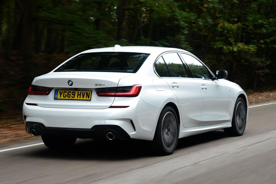  BMW 330e M Sport (G20) 2019 года  (UK) (фото 6 из 25)